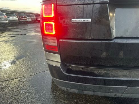 Used 2017 Land Rover Range Rover Long Wheelbase Supercharged image 10