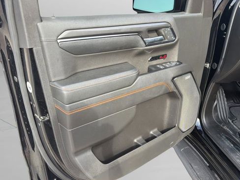 Used 2024 GMC Sierra 1500 AT4 w/ Technology Package image 19