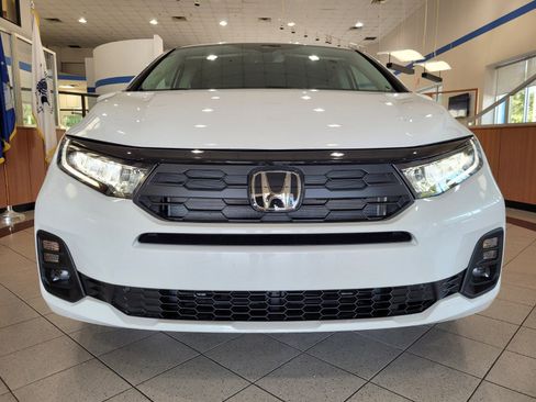 New 2026 Honda Odyssey EX-L image 2