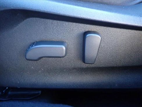 Certified 2023 Subaru Crosstrek 2.0i Premium w/ Popular Package #3 image 12