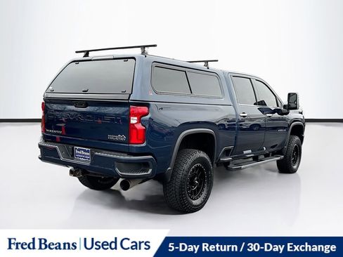 Used 2022 Chevrolet Silverado 2500 High Country w/ Safety Package II image 7