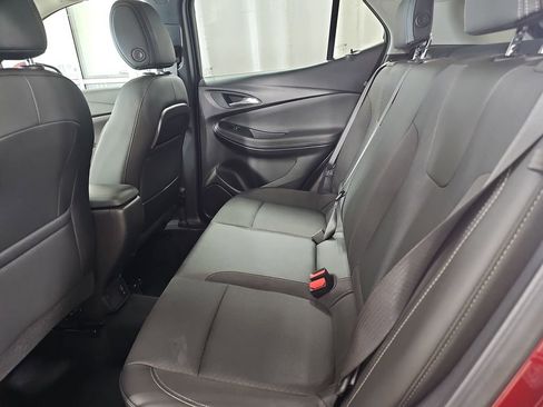 Used 2023 Buick Encore GX Preferred w/ Cold Weather Comfort Package image 17