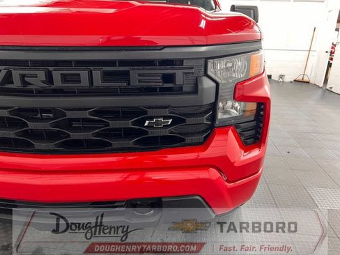 Used 2025 Chevrolet Silverado 1500 Custom w/ Turbomax Blackout Package AWD/4WD image 13
