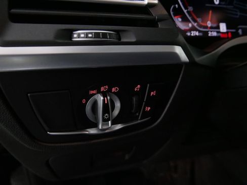 Used 2024 BMW X3 xDrive30i image 19