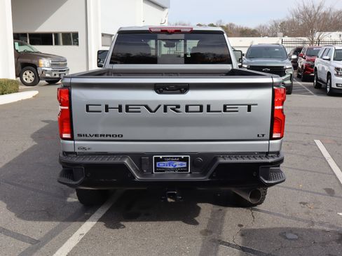 Used 2025 Chevrolet Silverado 2500 LT w/ Trail Boss Package image 10