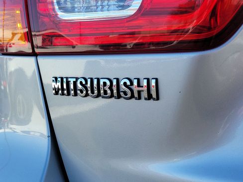 Used 2019 Mitsubishi Outlander Sport SE image 6