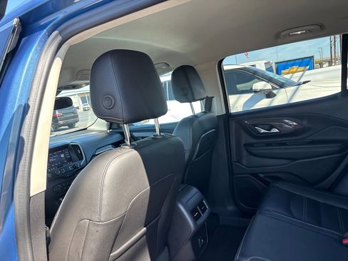 Used 2024 GMC Terrain Denali AWD/4WD image 24