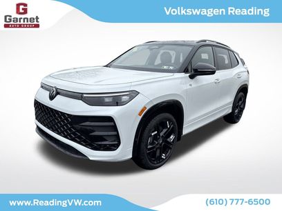 New 2025 Volkswagen Tiguan SE R-Line