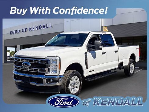 Used 2025 Ford F250 XLT image 1