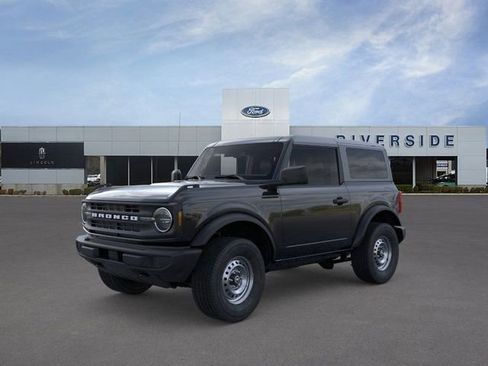 New 2025 Ford Bronco 2-Door image 1