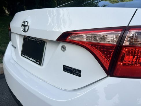 Used 2017 Toyota Corolla L w/ Carpet Mat Package (TMS) FWD image 47