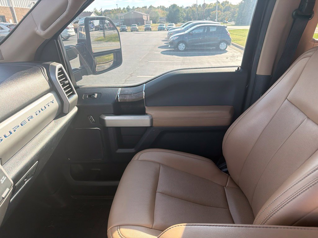 Used 2022 Ford F250 Lariat w/ Chrome Package AWD/4WD image 15