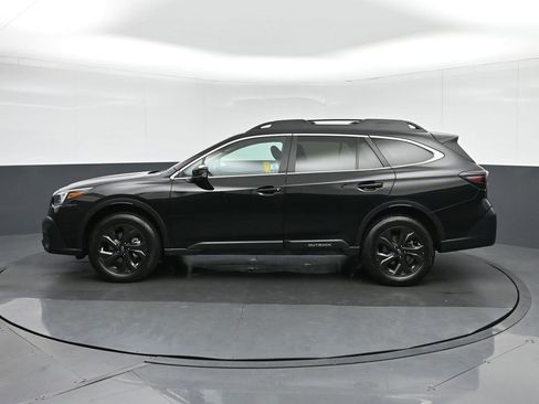 Used 2020 Subaru Outback Onyx Edition XT image 4