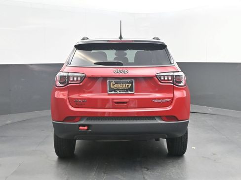 Used 2021 Jeep Compass Trailhawk AWD/4WD image 6