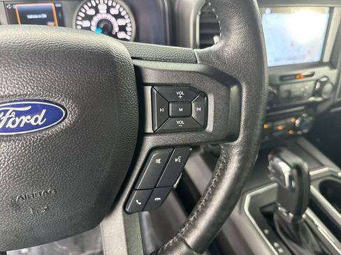 Used 2018 Ford F150 XLT w/ Equipment Group 302A Luxury AWD/4WD image 13