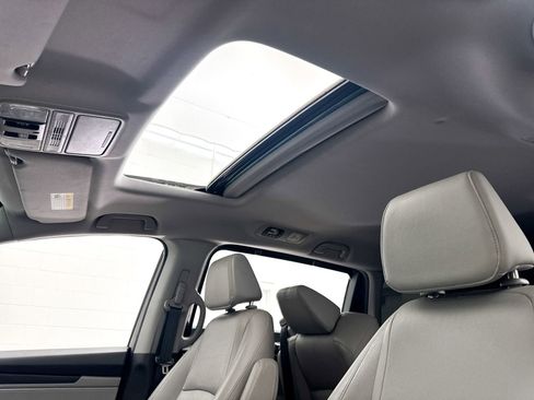 Used 2018 Honda Odyssey EX-L image 3