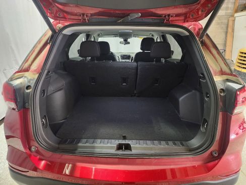 Used 2022 Chevrolet Equinox LT image 17