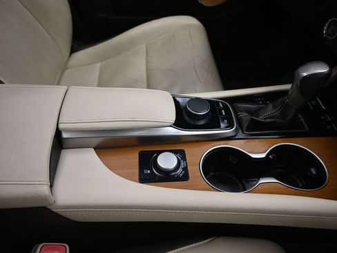 Used 2017 Lexus RX 350 FWD w/ Premium Package image 27