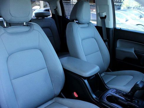 Used 2018 GMC Canyon 2WD Crew Cab w/ Convenience Package image 27