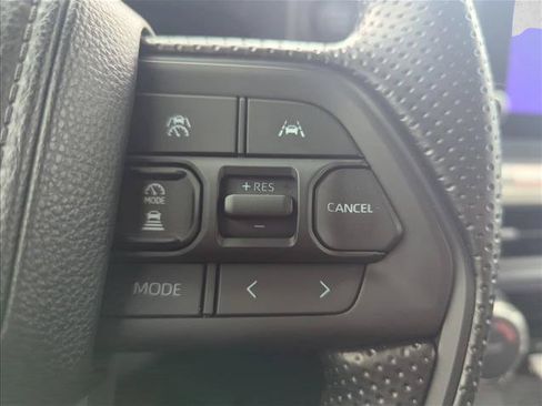 Used 2026 Toyota Tacoma SR5 AWD/4WD image 14