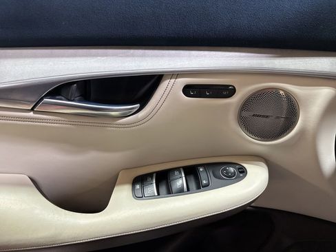 Used 2019 INFINITI QX50 Essential image 27