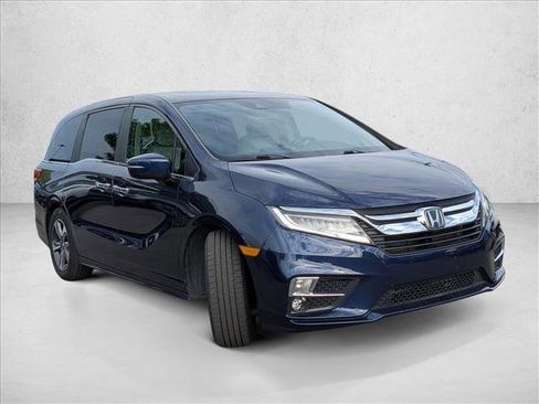 Used 2019 Honda Odyssey Touring image 3
