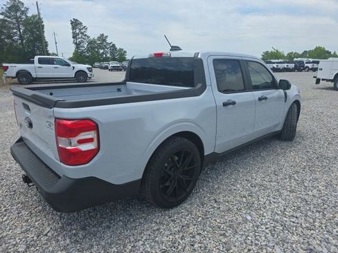 Used 2025 Ford Maverick XLT FWD image 6