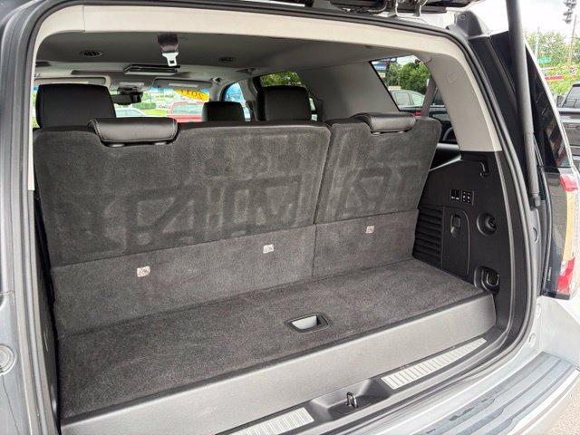 Used 2017 GMC Yukon Denali w/ Open Road Package AWD/4WD image 33