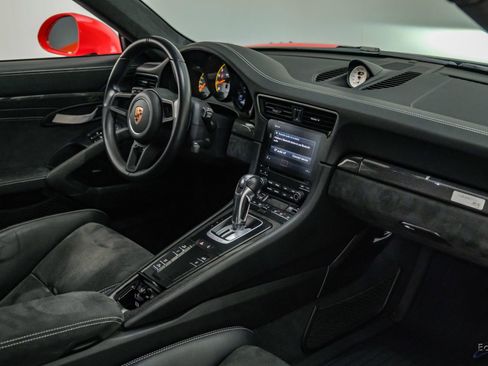 Used 2019 Porsche 911 GT3 RS RWD image 58