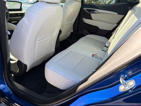 Certified 2024 Buick Envision Avenir image 21