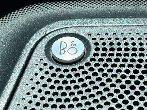 Used 2024 Ford Bronco Outer Banks AWD/4WD image 19