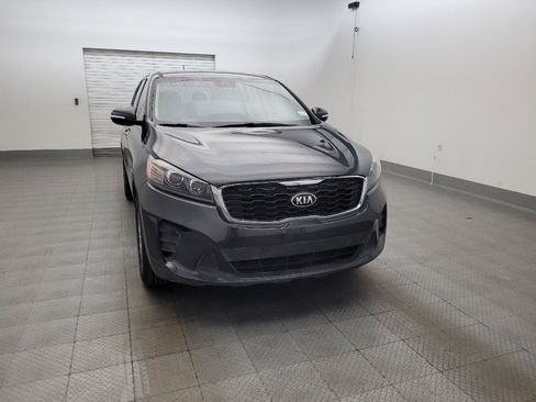 Used 2020 Kia Sorento LX FWD image 14