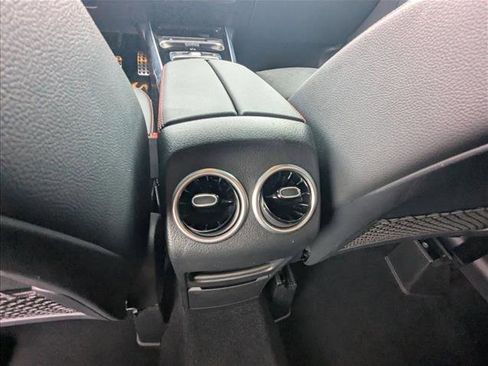 Certified 2025 Mercedes-Benz GLA 250 image 18