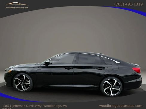 Used 2019 Honda Accord Sport image 3