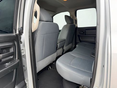 Used 2017 RAM 1500 ST w/ SXT Appearance Group image 22