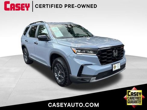 Certified 2025 Honda Pilot TrailSport image 1