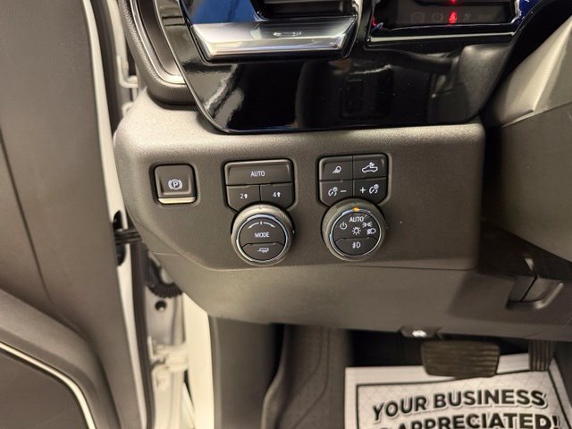 Certified 2025 Chevrolet Silverado 1500 RST w/ Convenience Package II AWD/4WD image 17
