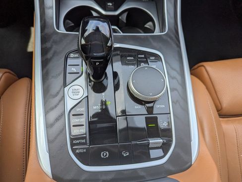 Used 2022 BMW X7 xDrive40i w/ Luxury Seating Package AWD/4WD image 27