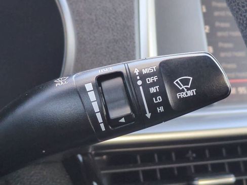 Used 2020 Kia Optima LX image 23