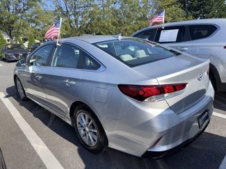 Used 2018 Hyundai Sonata ECO image 1