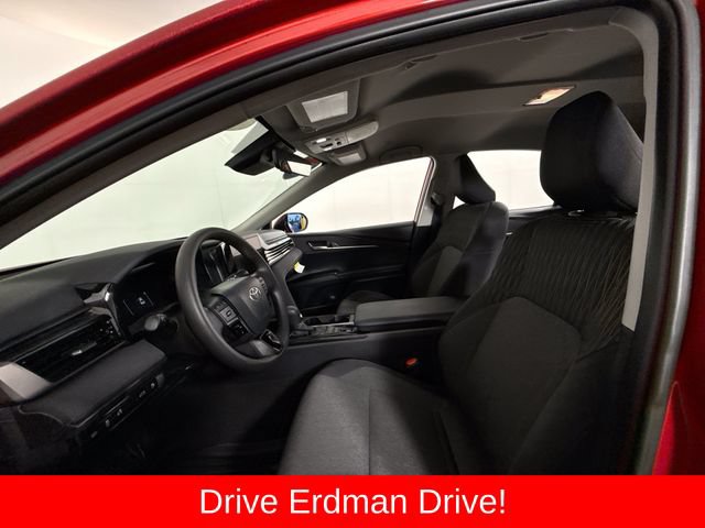 Used 2026 Toyota Camry LE w/ Convenience Package FWD image 6