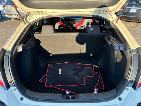 Used 2018 Honda Civic Type R image 14