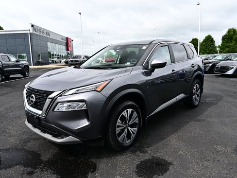 Certified 2023 Nissan Rogue SV AWD/4WD image 4