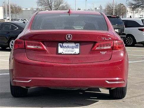 Used 2019 Acura TLX image 5