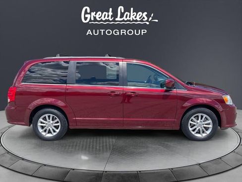 Used 2020 Dodge Grand Caravan SXT FWD image 6
