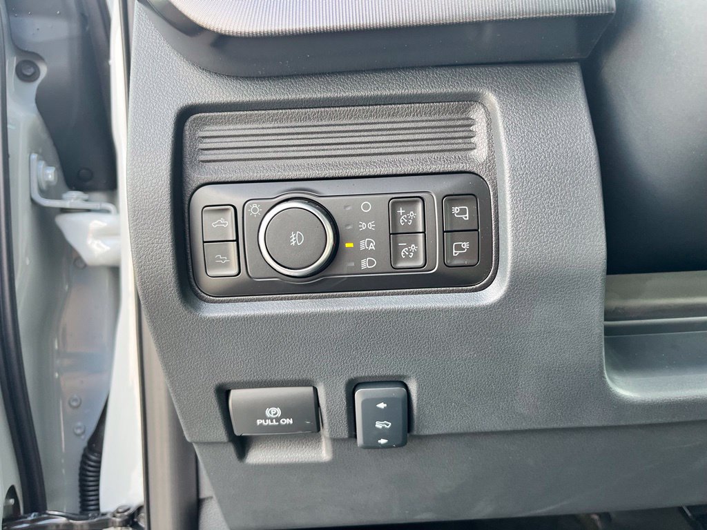New 2026 Ford F250 Platinum AWD/4WD image 27