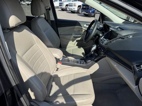 Used 2014 Ford Escape Titanium w/ Equipment Group 401A FWD image 15
