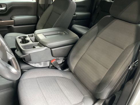 Used 2019 Chevrolet Silverado 1500 LT w/ All-Star Edition image 28