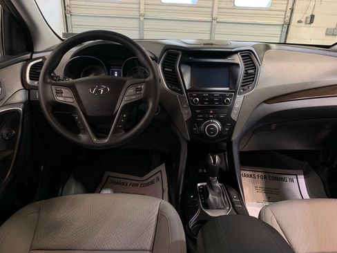 Used 2018 Hyundai Santa Fe Sport w/ 2.4L Value Package 02 image 4