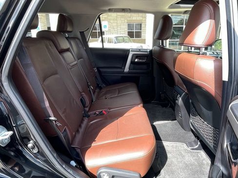 Used 2014 Toyota 4Runner Limited image 32